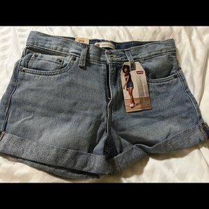 Levi’s girls 14 reg girlfriend shorts